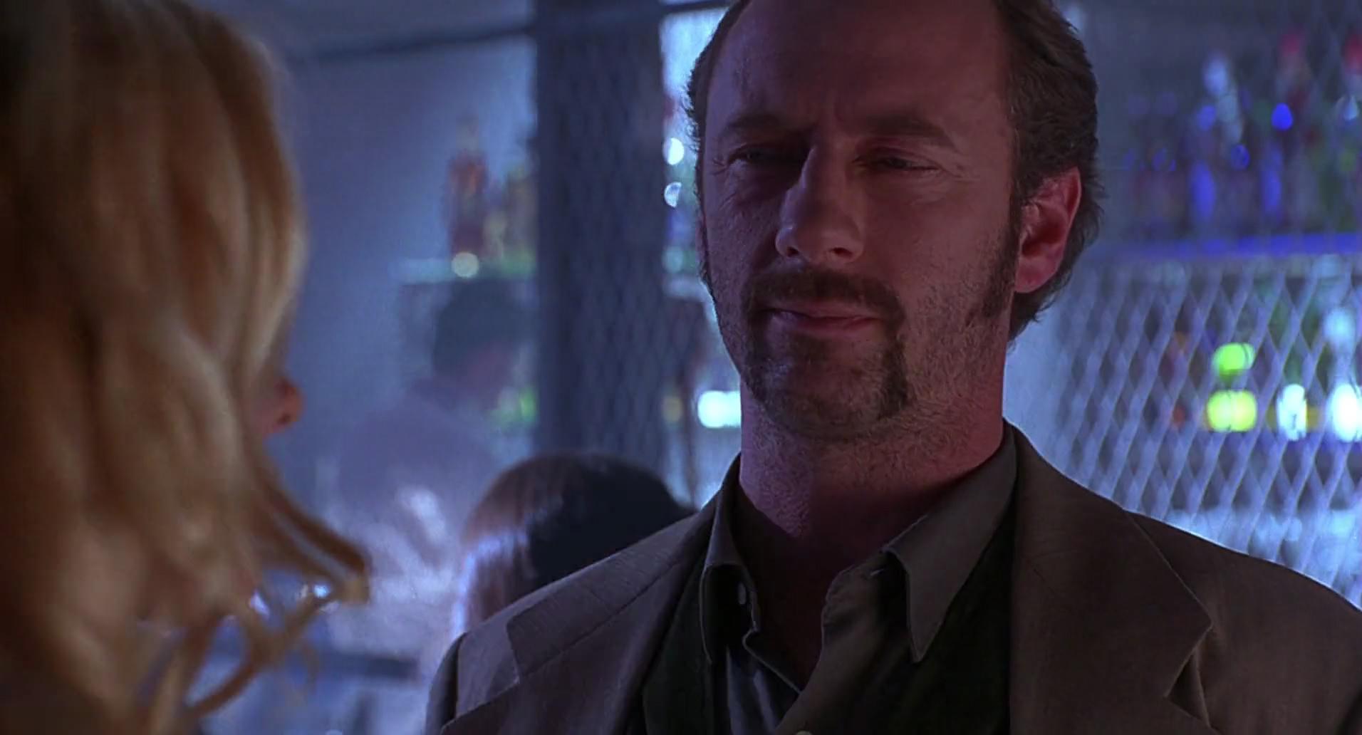 Barb Wire (1996) screencap 3627