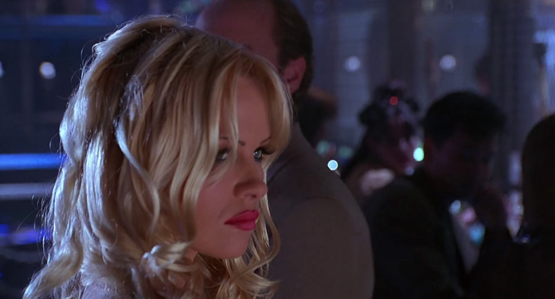 Barb Wire (1996) HD screenshot 3644