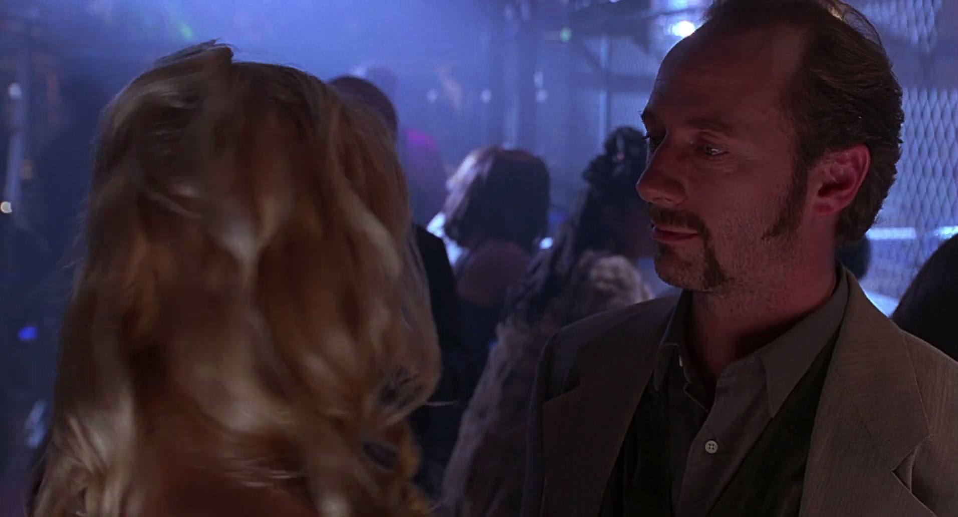 Barb Wire (1996) HD screenshot 3668