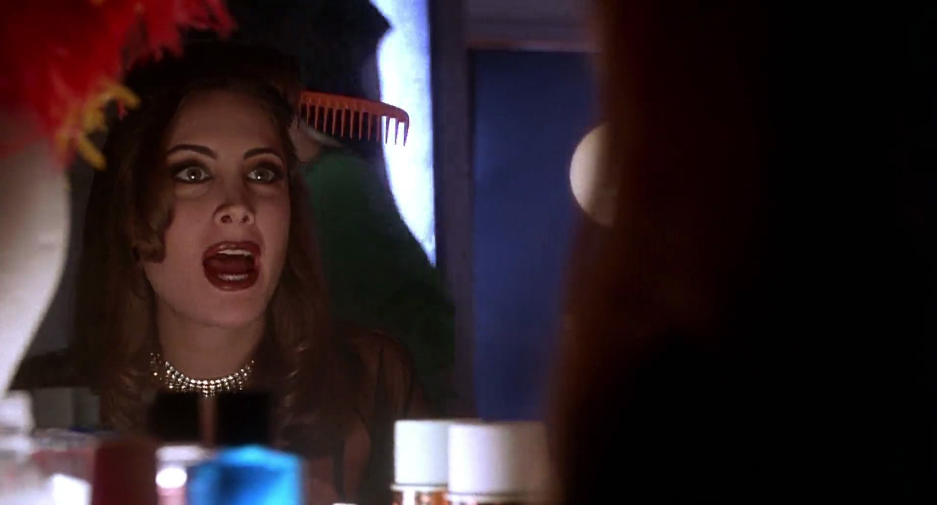 Barb Wire (1996) screencap 369