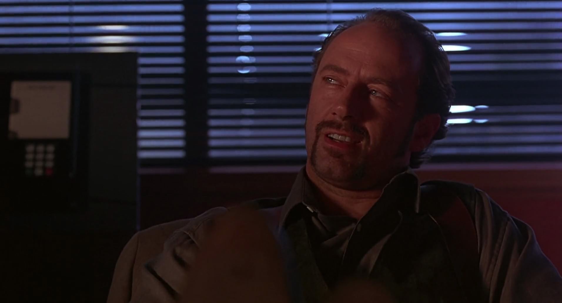 Barb Wire (1996) screencap 3711