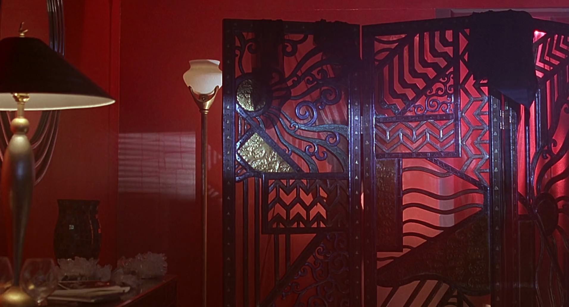 Barb Wire (1996) HD screenshot 3740