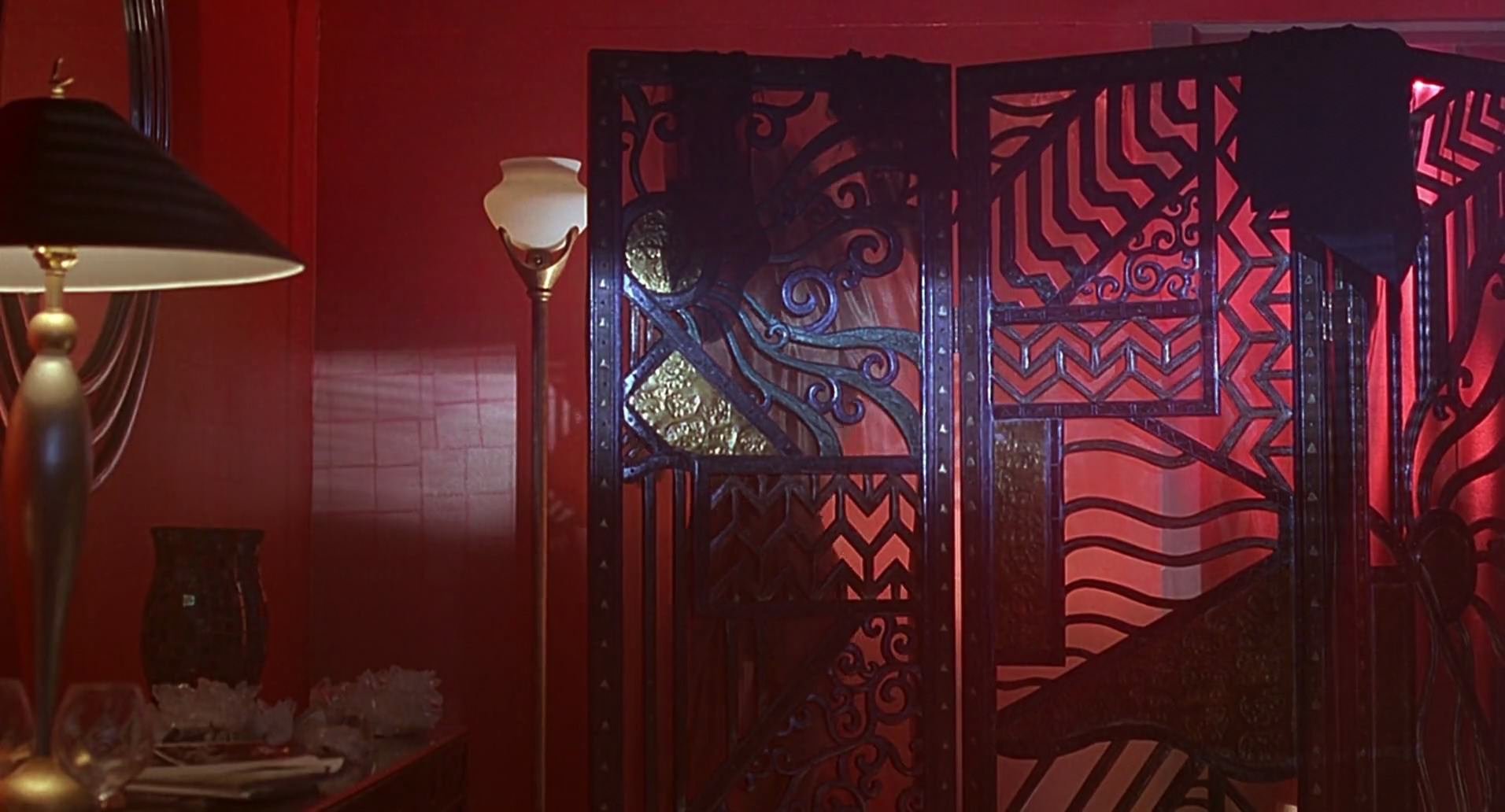 Barb Wire (1996) HD screenshot 3743