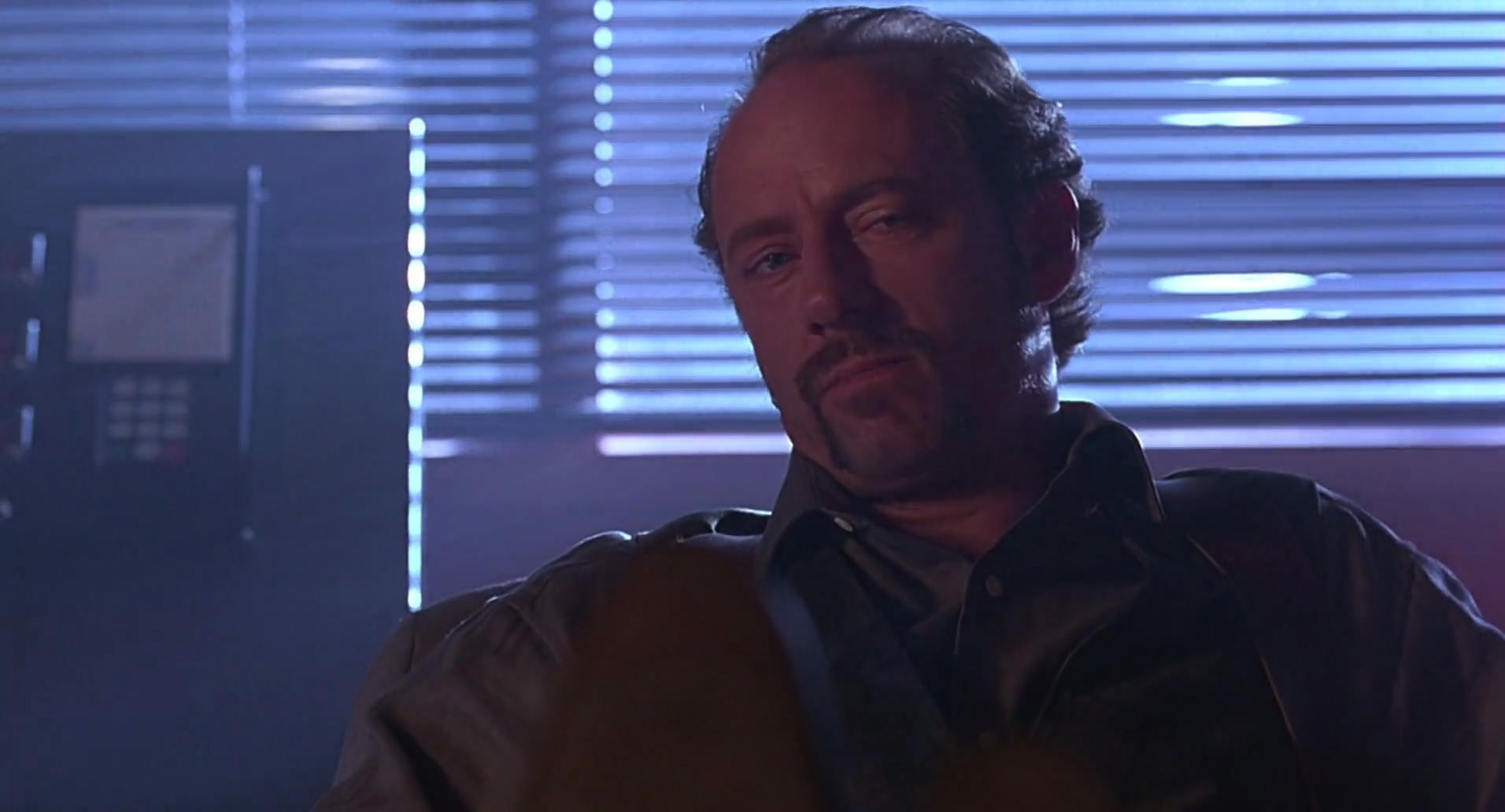 Barb Wire (1996) HD screenshot 3761