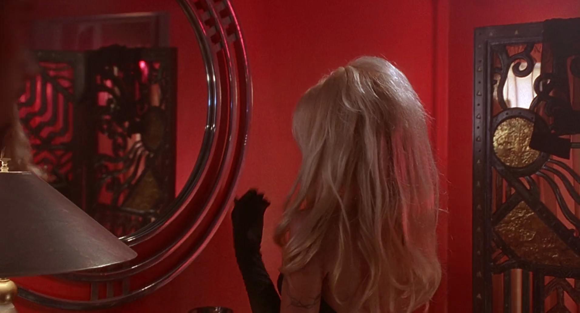 Barb Wire (1996) movie still 3781
