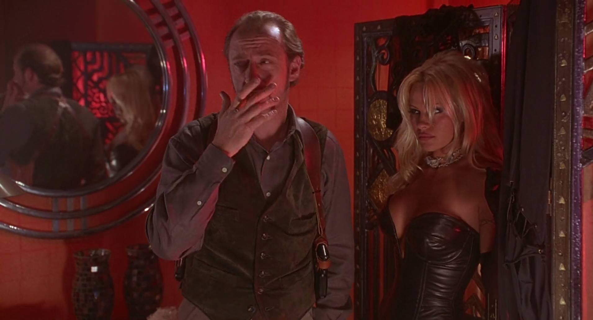Barb Wire (1996) HD screenshot 3845