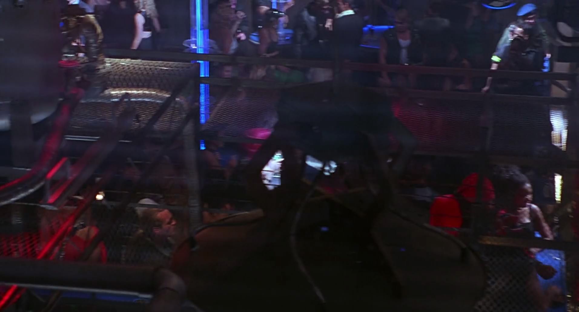 Barb Wire (1996) HD screenshot 3941
