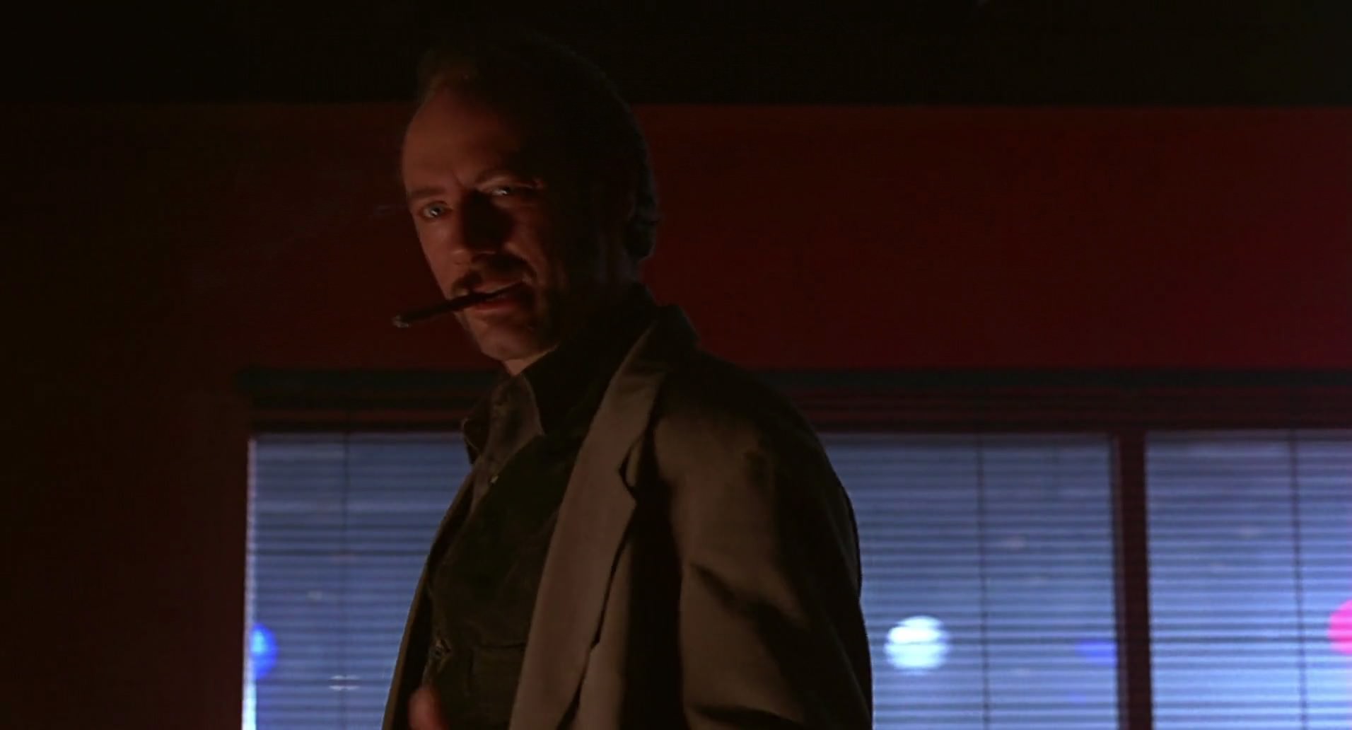 Barb Wire (1996) screencap 3969