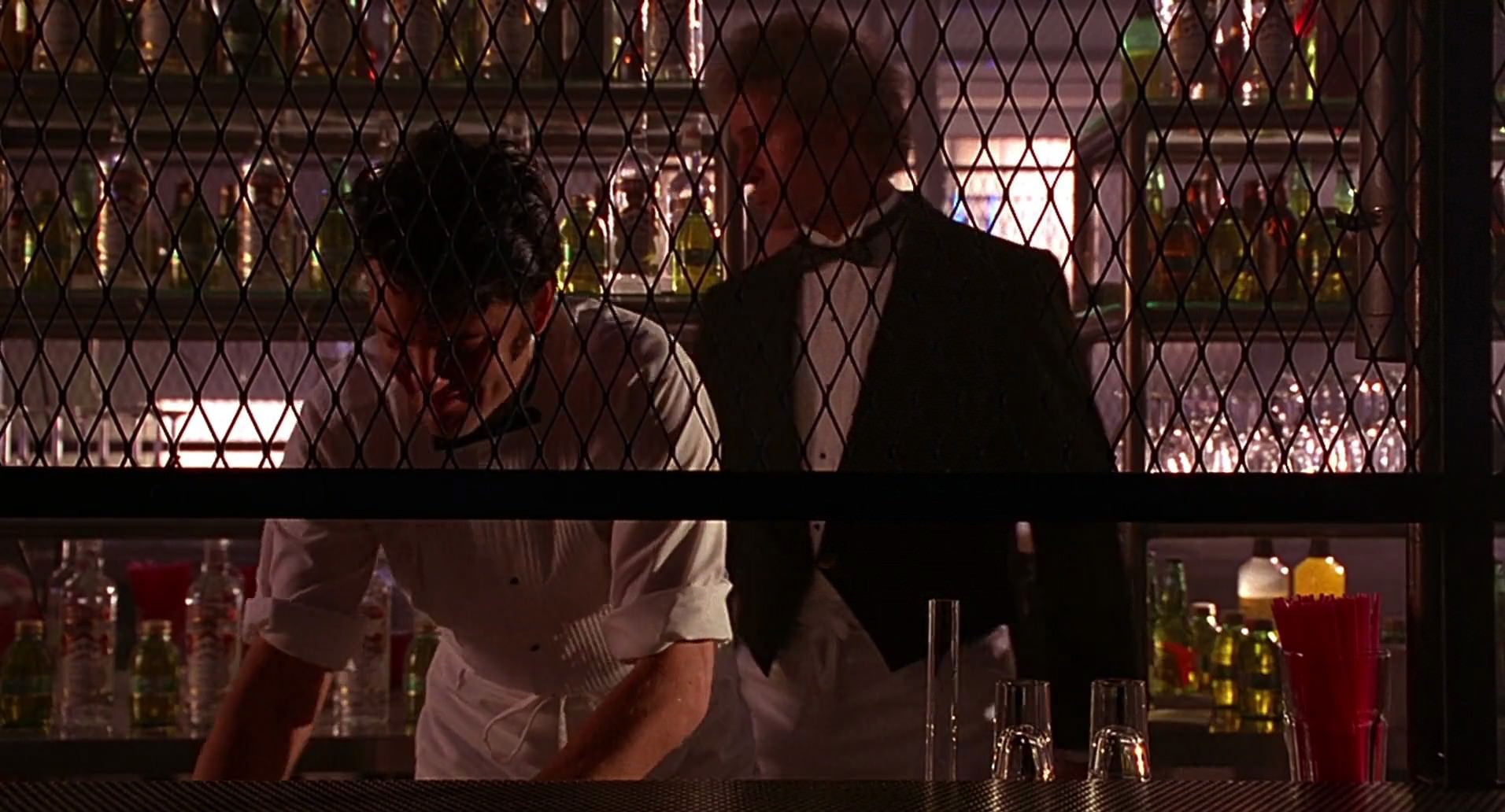 Barb Wire (1996) screencap 3999