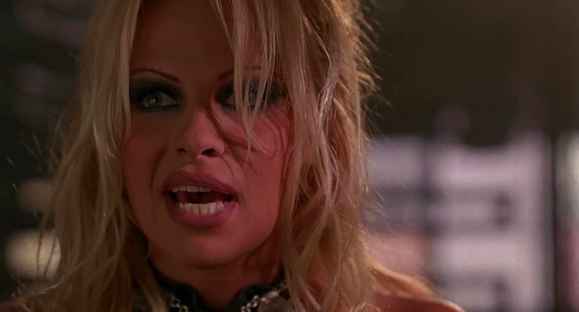 Barb Wire (1996) screencap 4041