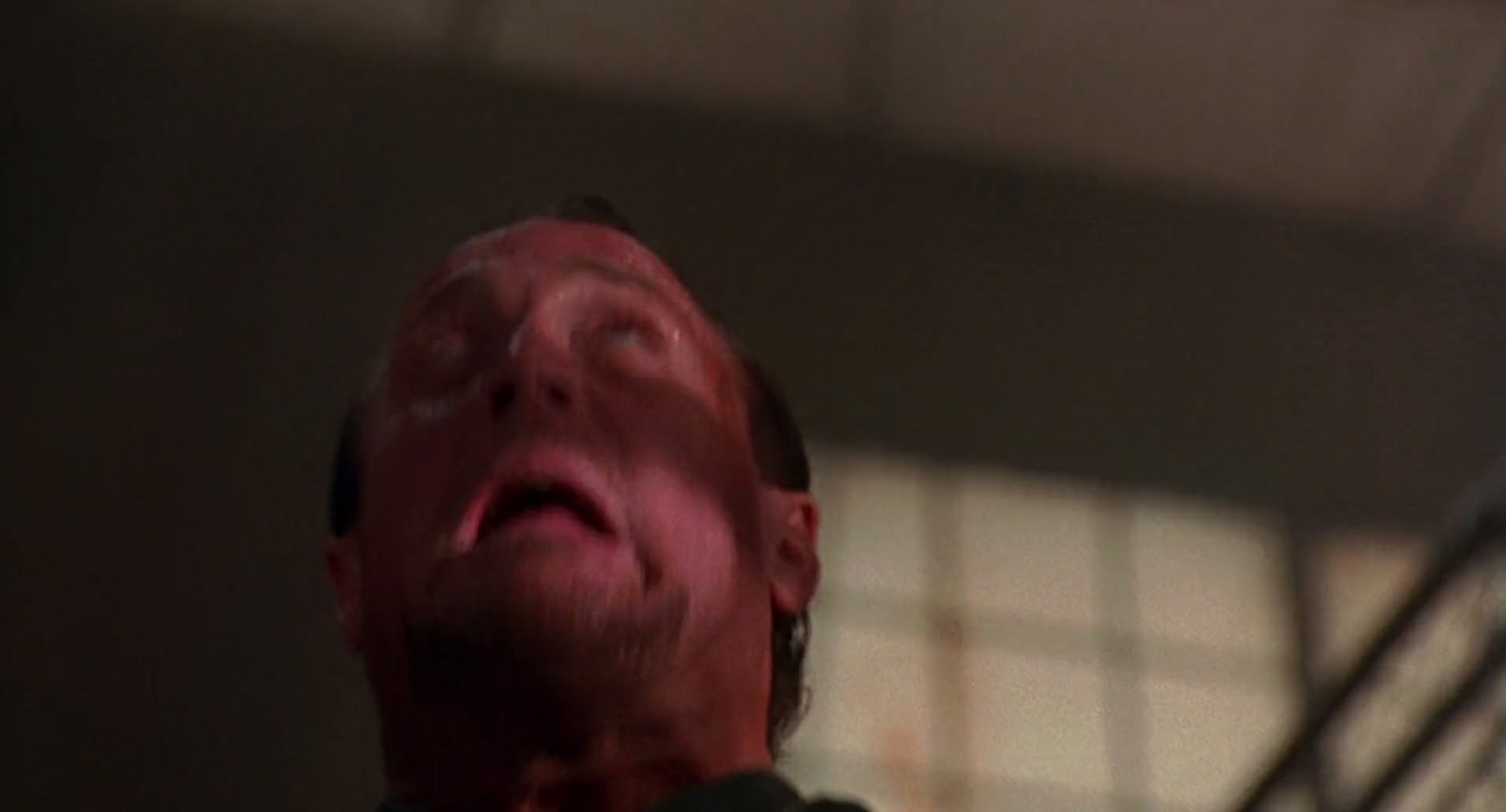 Barb Wire (1996) screencap 4050