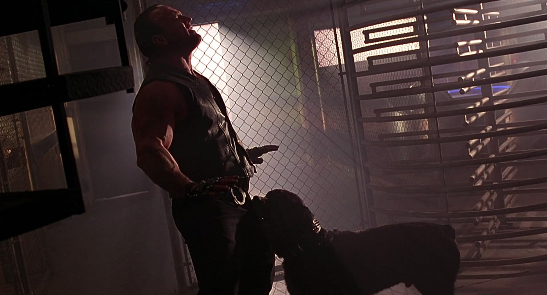 Barb Wire (1996) HD screenshot 4052
