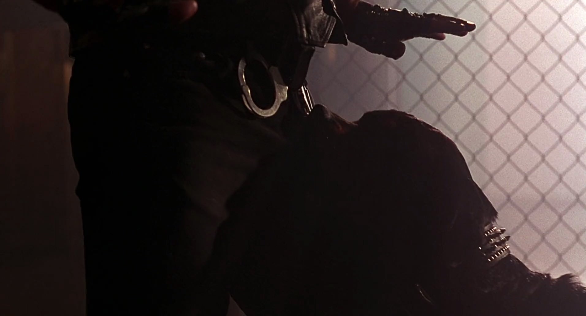 Barb Wire (1996) HD screenshot 4061