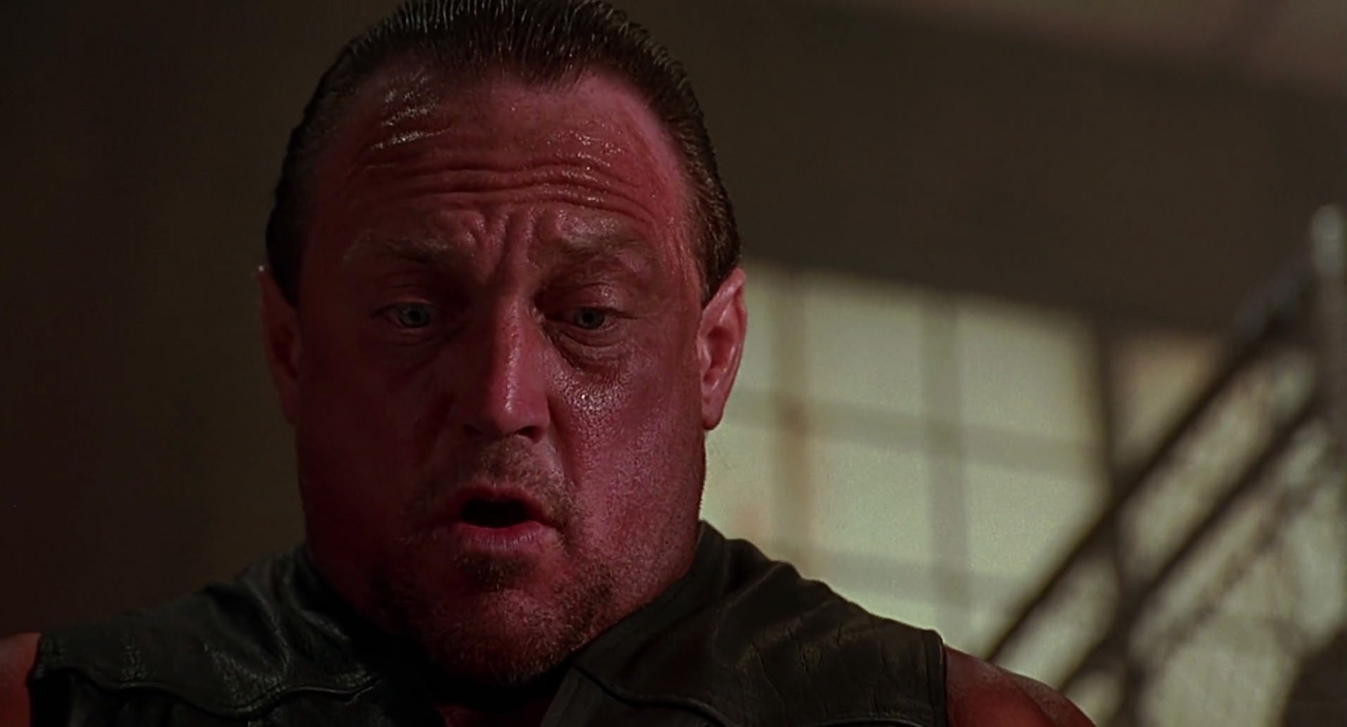 Barb Wire (1996) screencap 4080