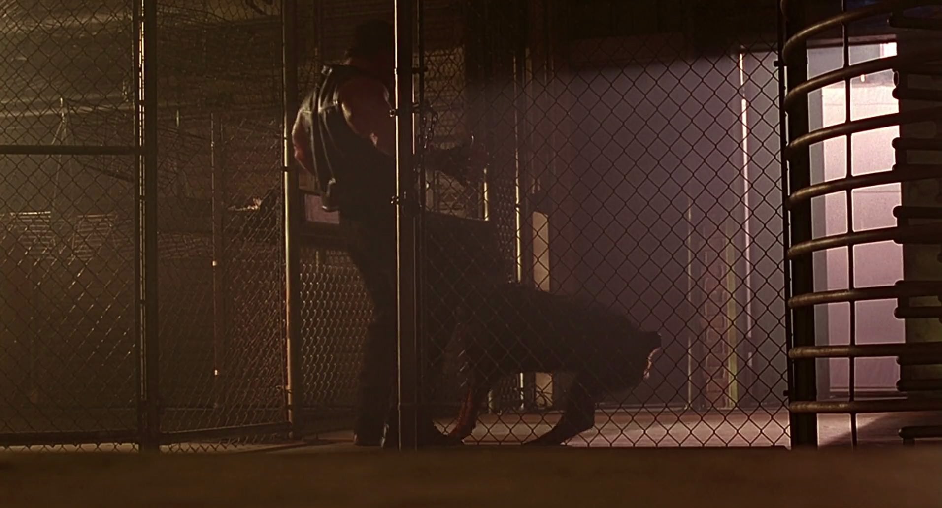 Barb Wire (1996) HD screenshot 4088