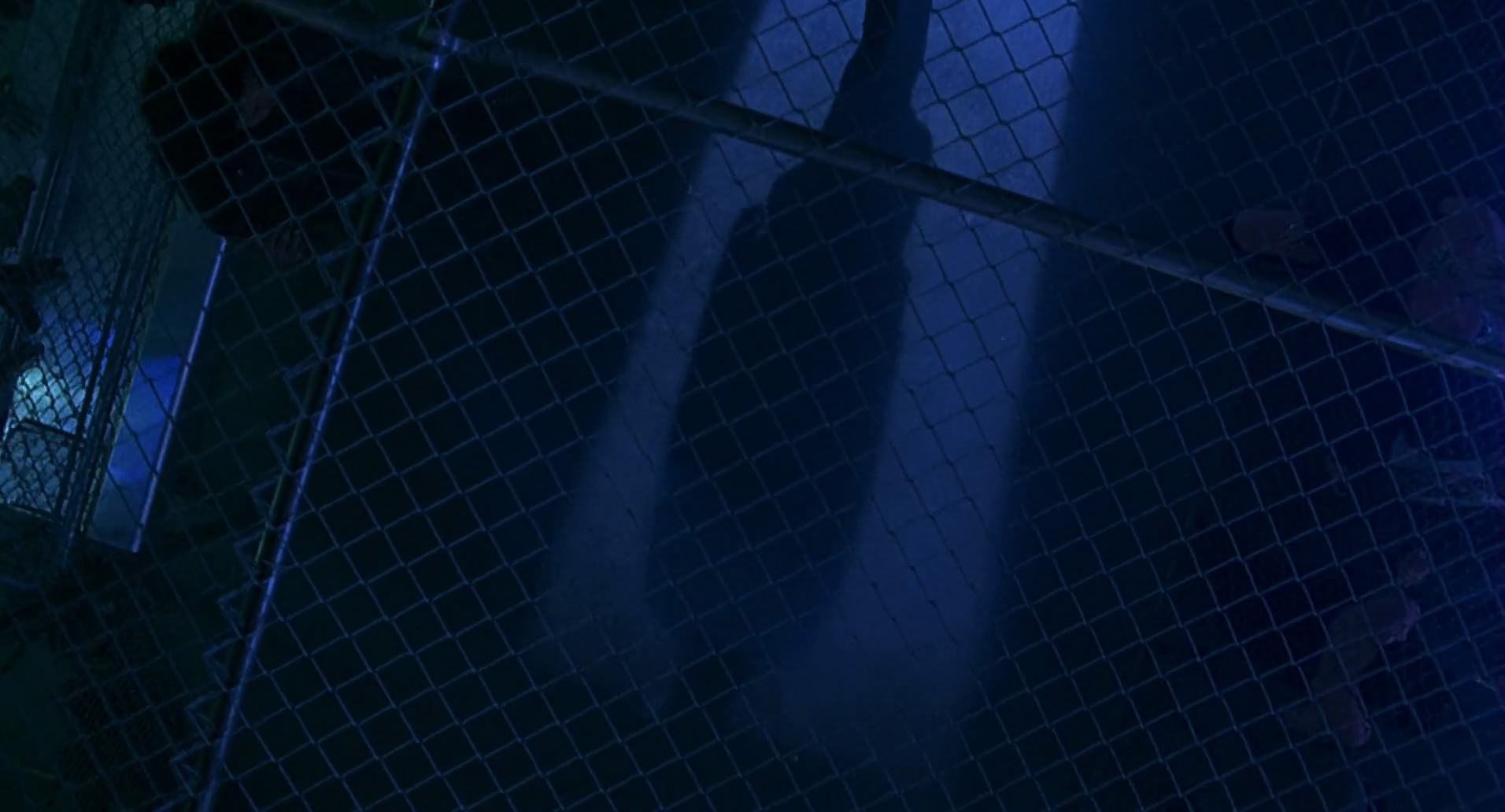 Barb Wire (1996) HD screenshot 4220