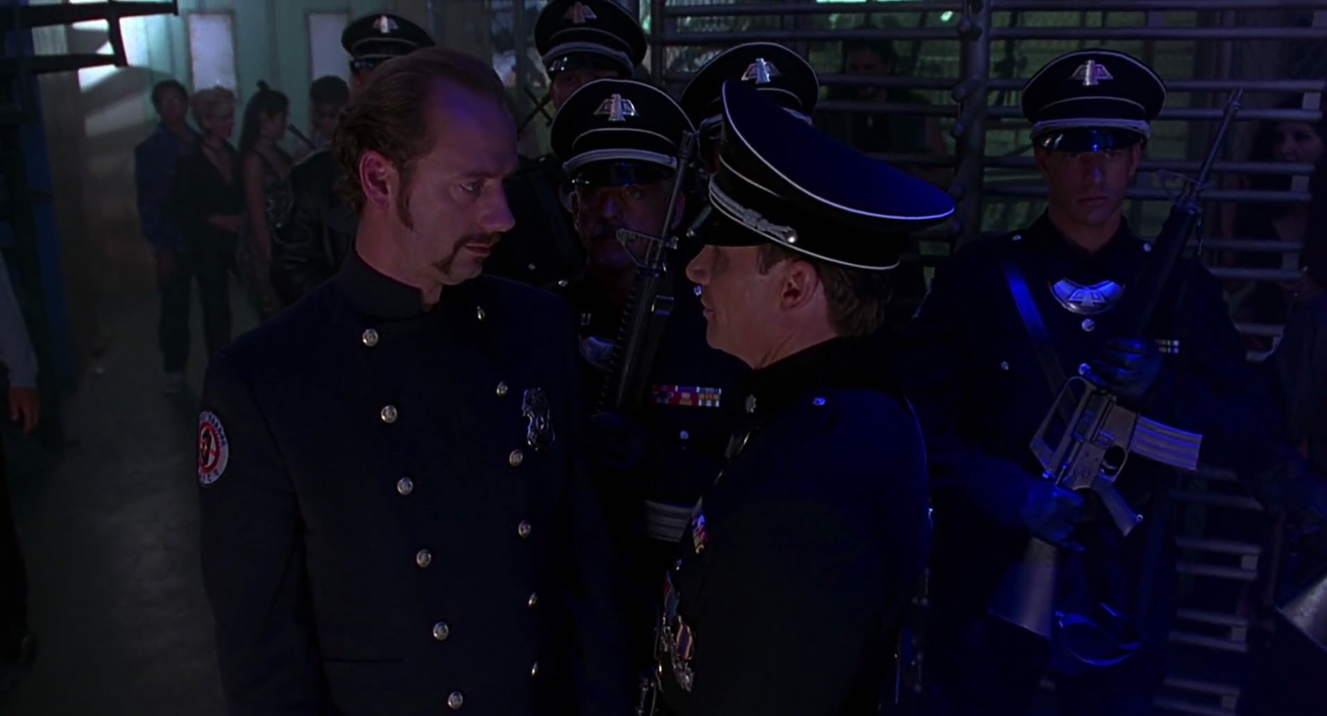 Barb Wire (1996) HD screenshot 4328