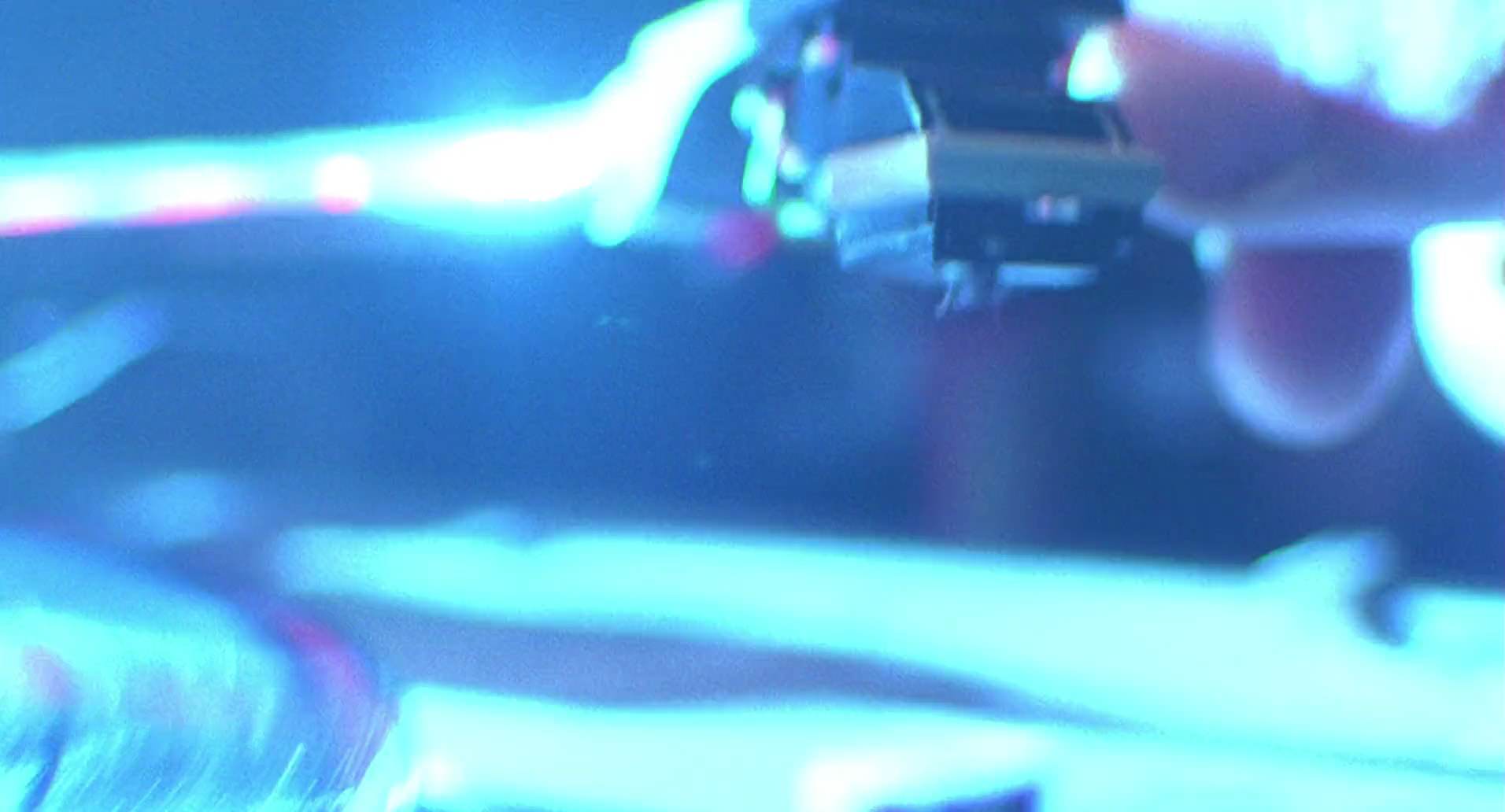Barb Wire (1996) HD screenshot 4421
