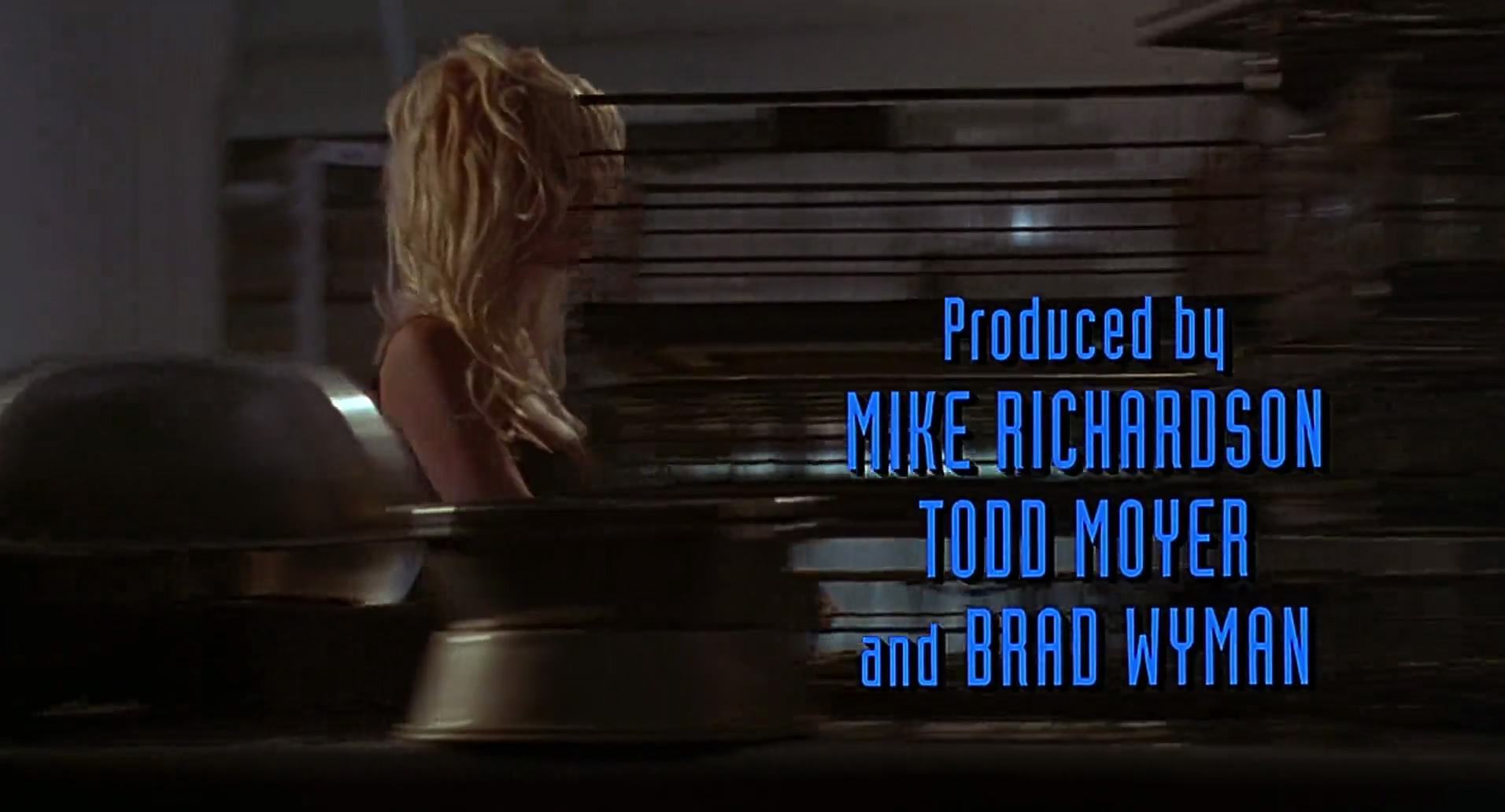Barb Wire (1996) screencap 453
