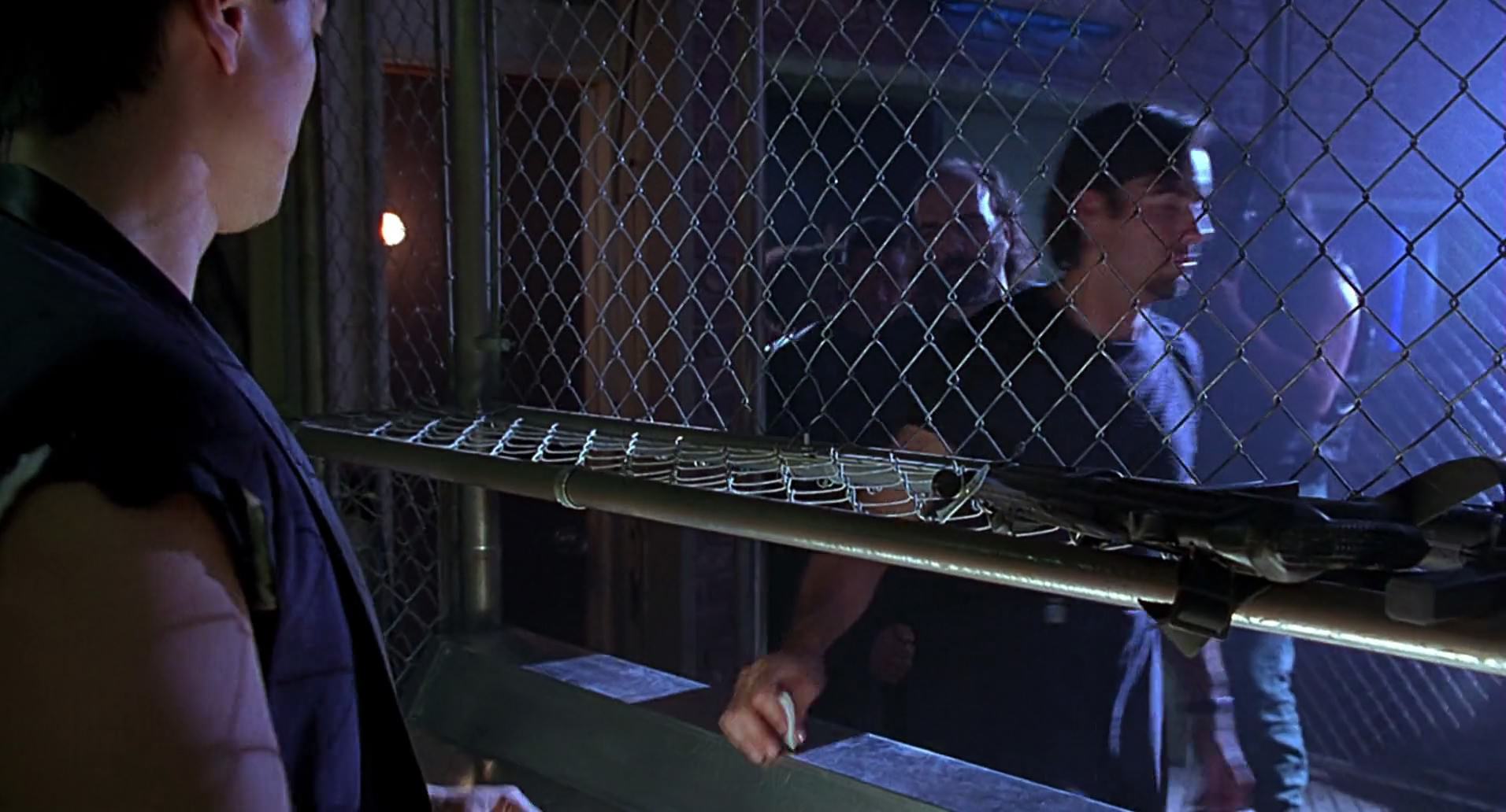 Barb Wire (1996) HD screenshot 4673