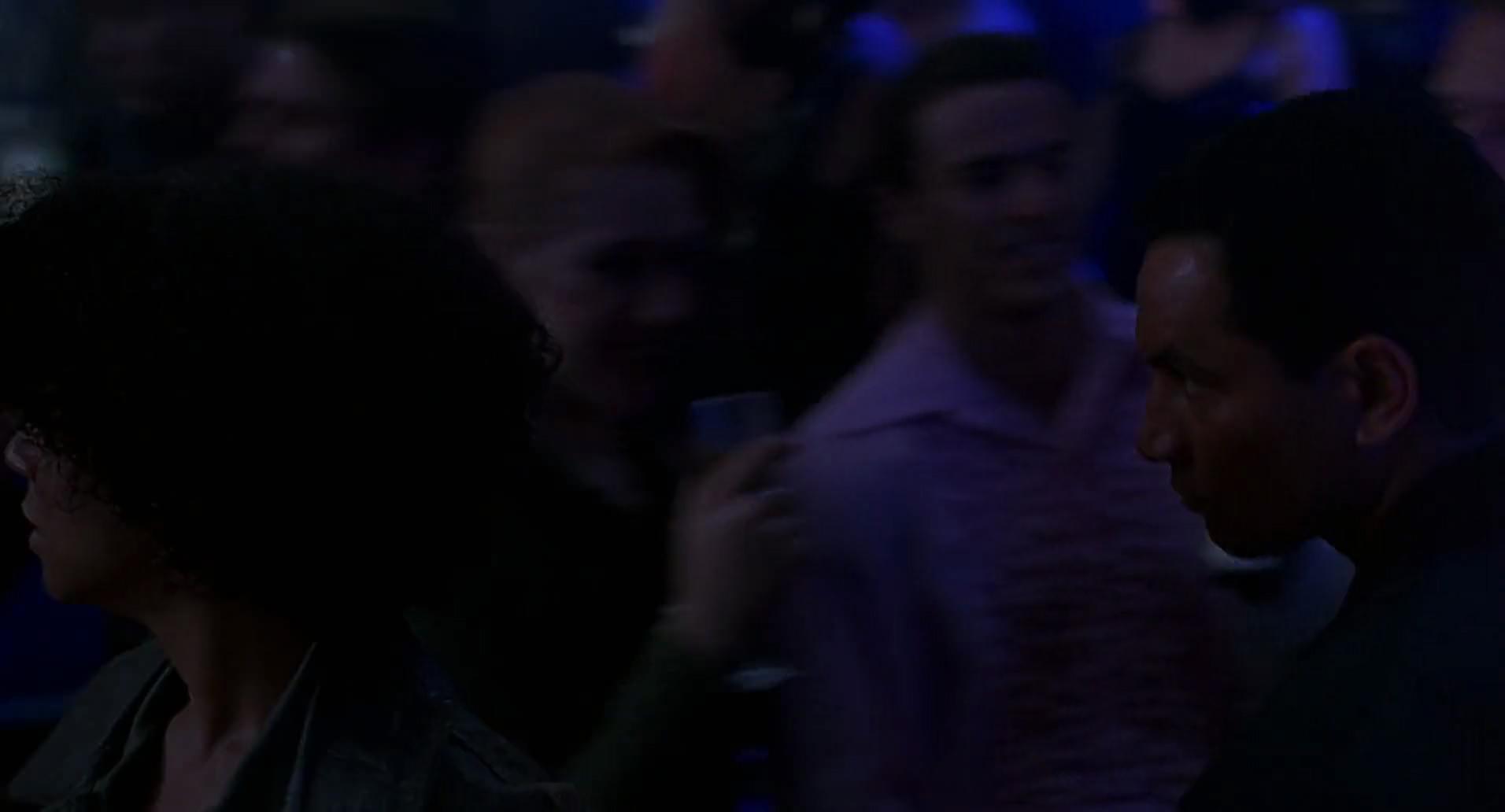 Barb Wire (1996) screencap 4716
