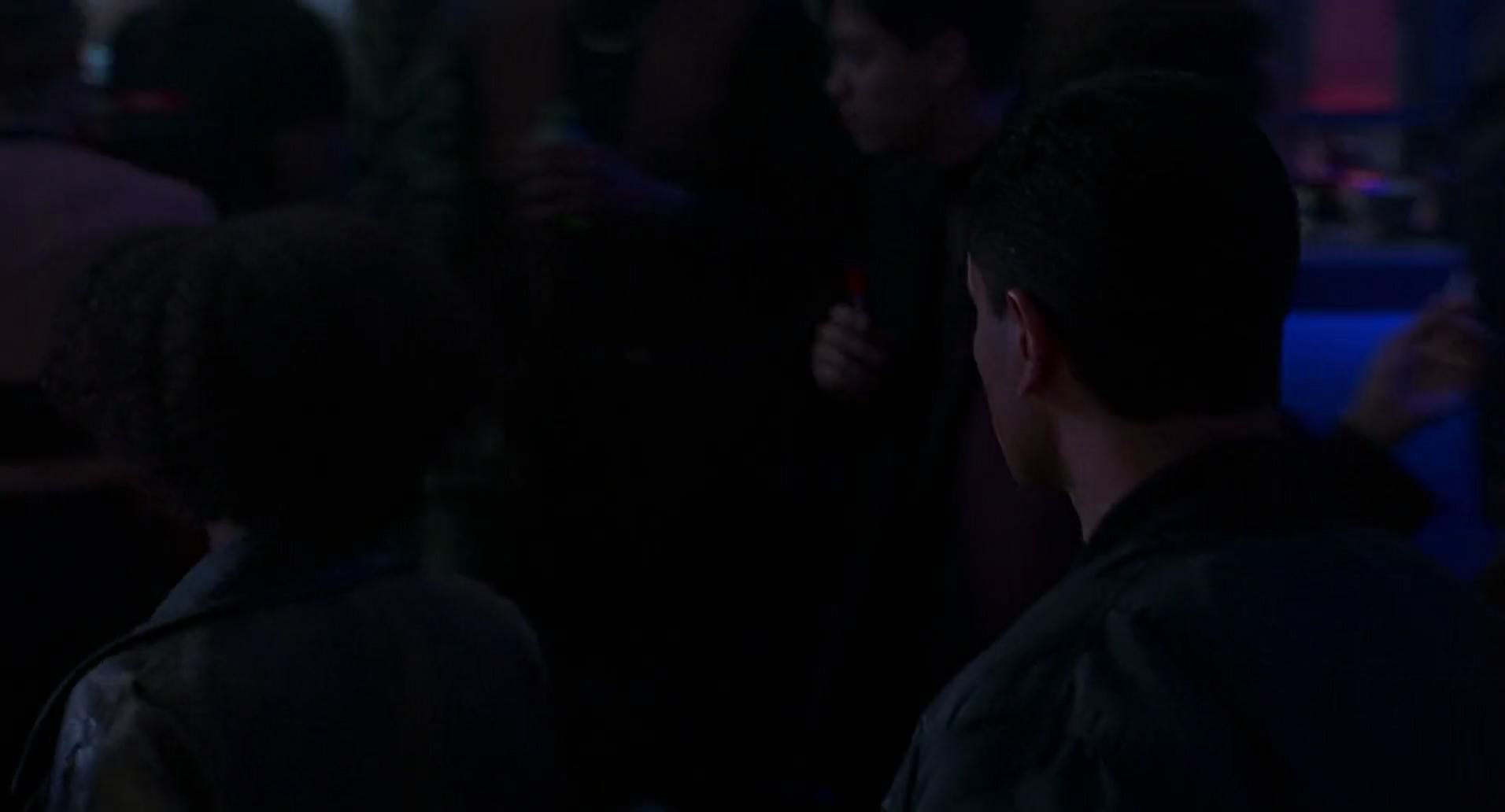 Barb Wire (1996) HD screenshot 4718