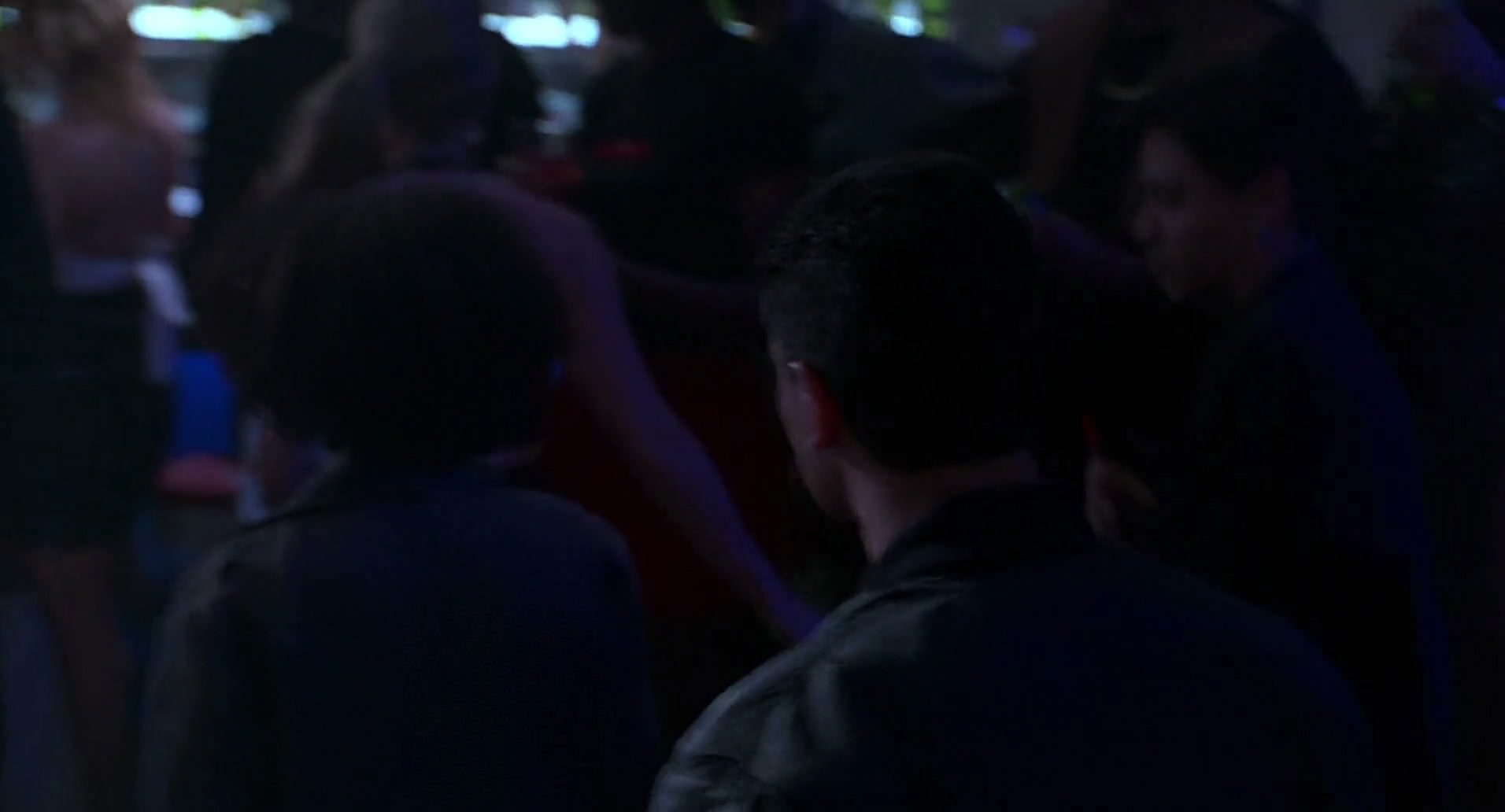 Barb Wire (1996) screencap 4719