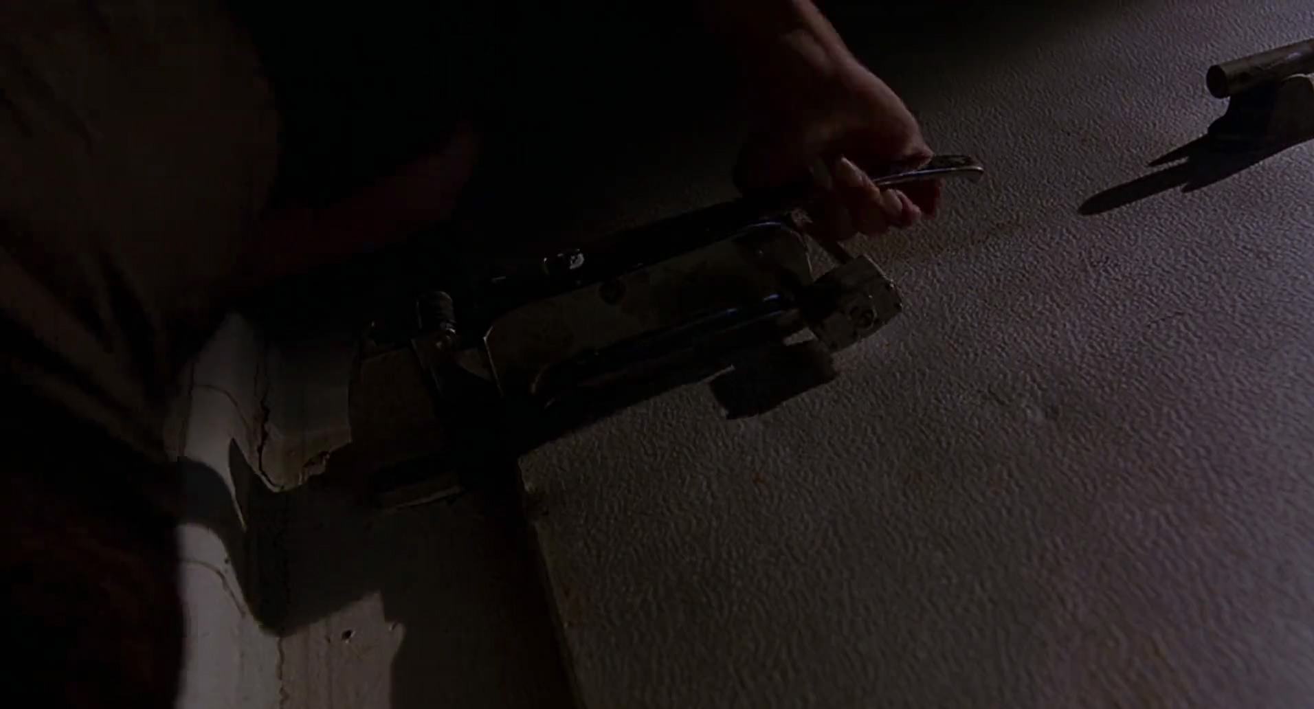 Barb Wire (1996) HD screenshot 479