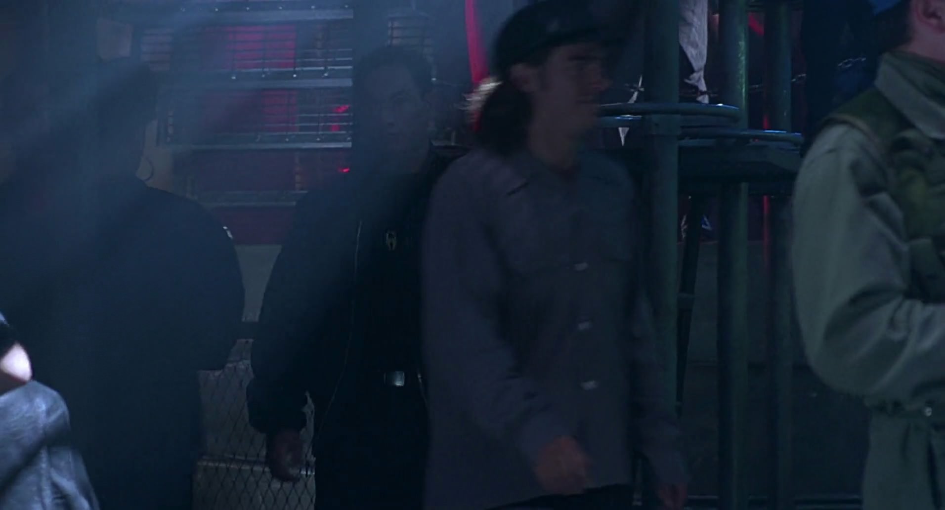 Barb Wire (1996) HD screenshot 4820