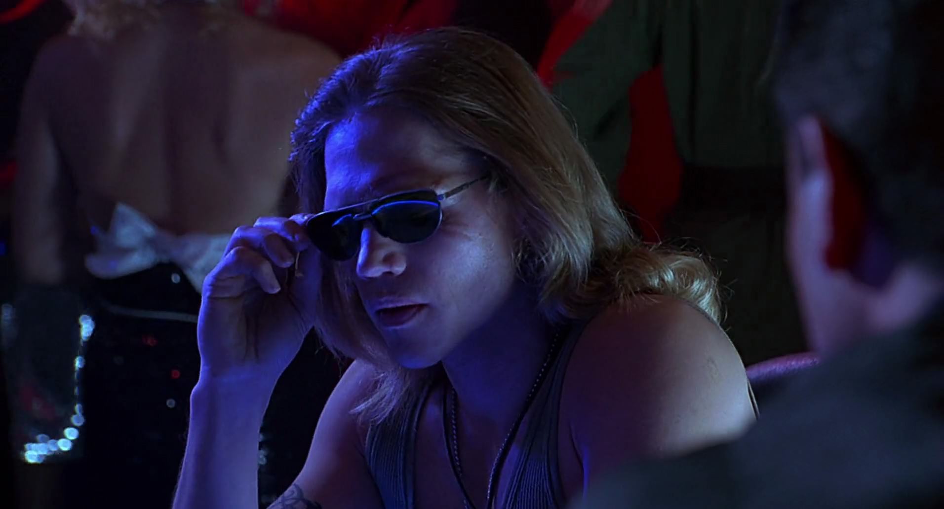 Barb Wire (1996) HD screenshot 4859