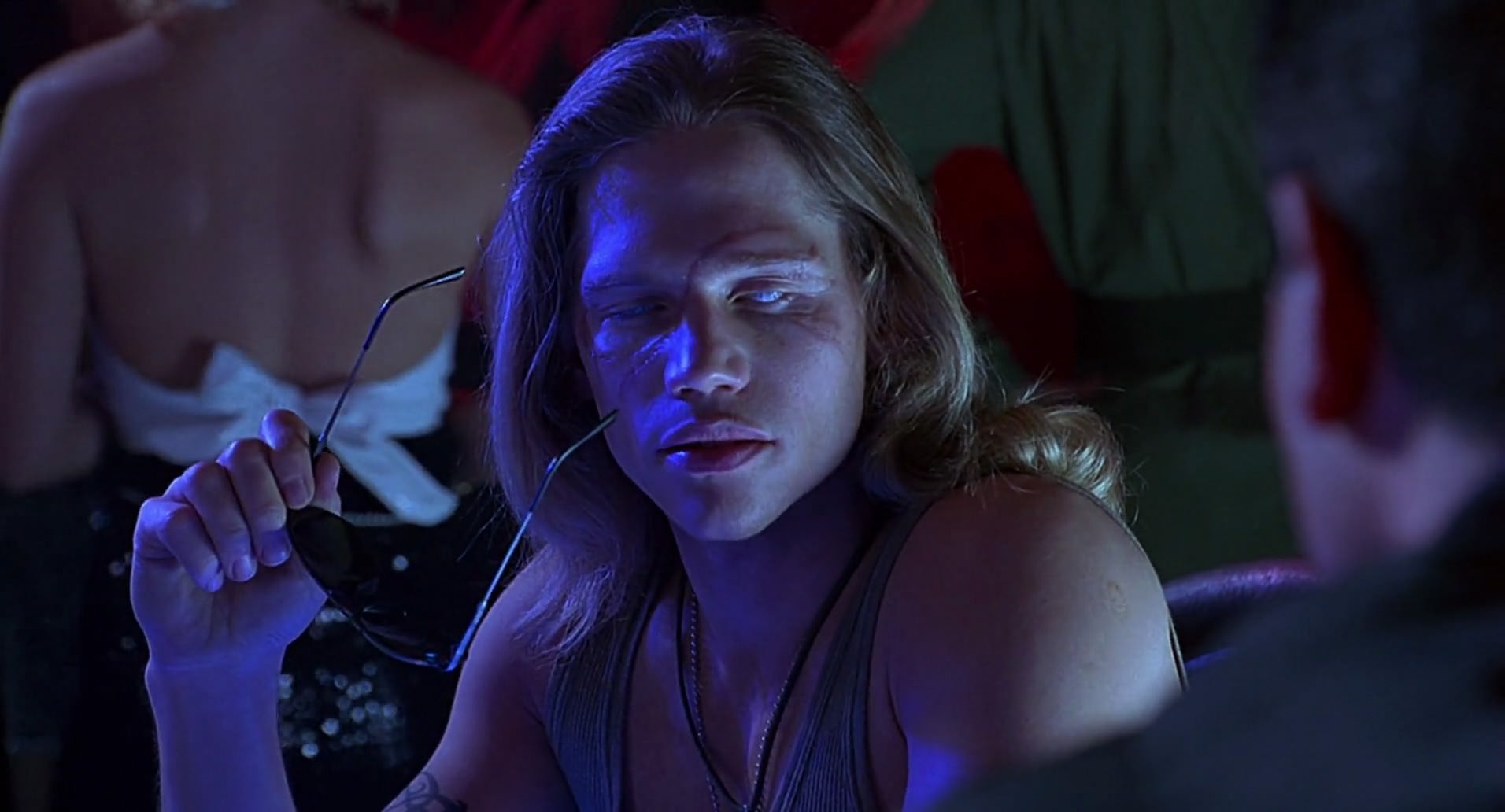 Barb Wire (1996) HD screenshot 4865