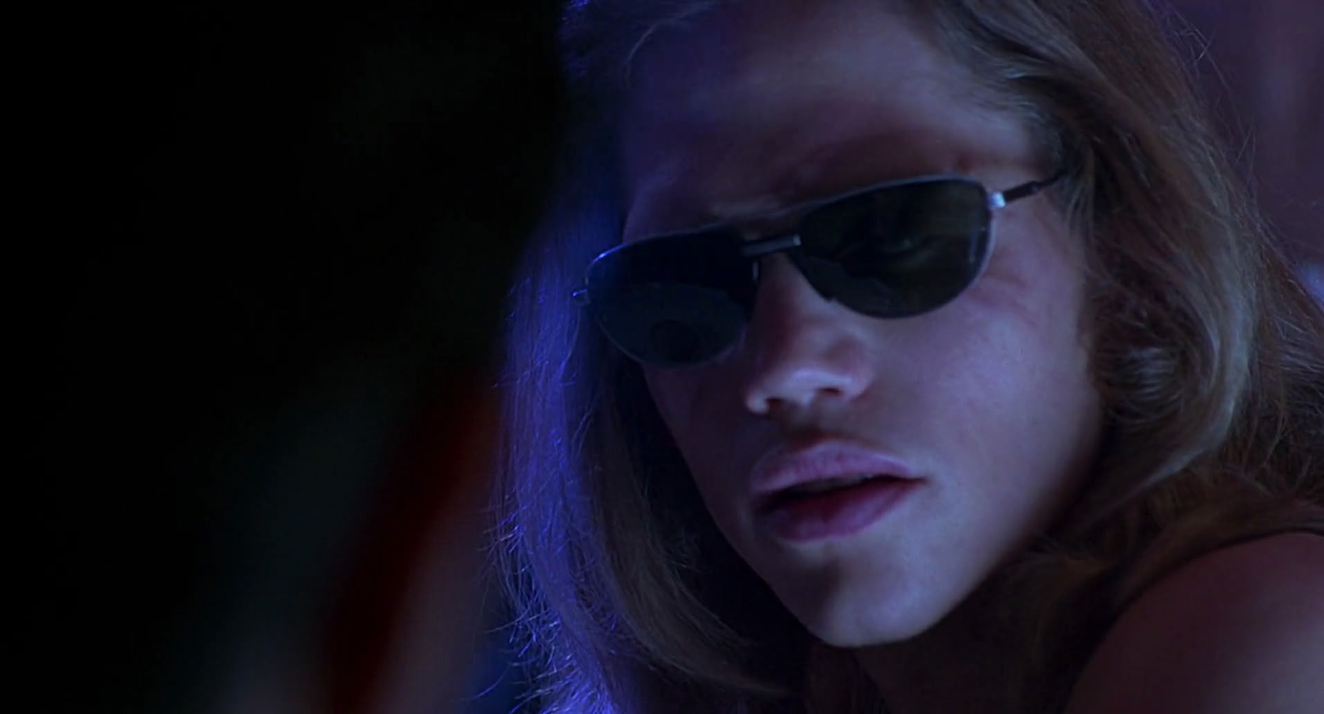 Barb Wire (1996) HD screenshot 4937