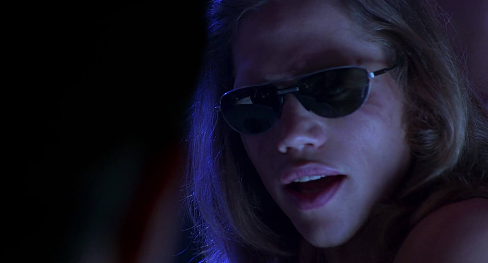 Barb Wire (1996) HD screenshot 4940