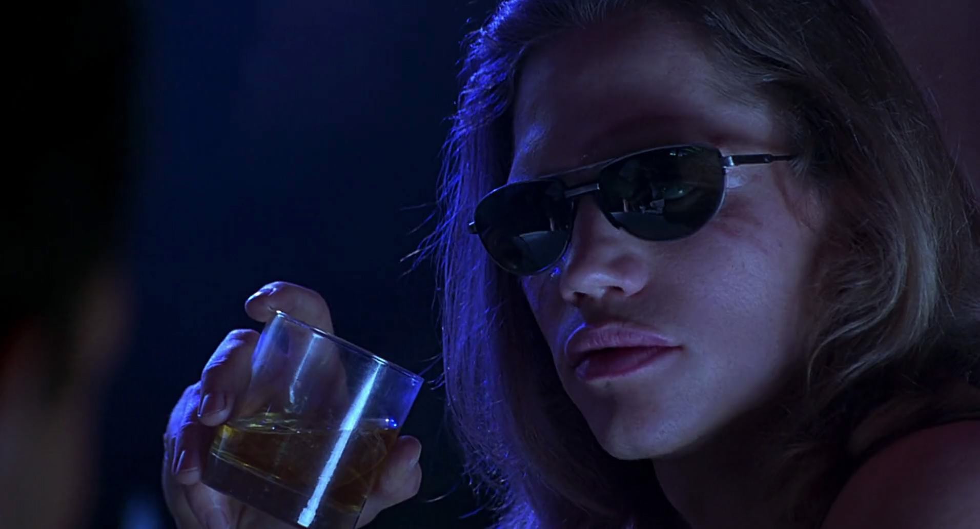 Barb Wire (1996) screencap 4968