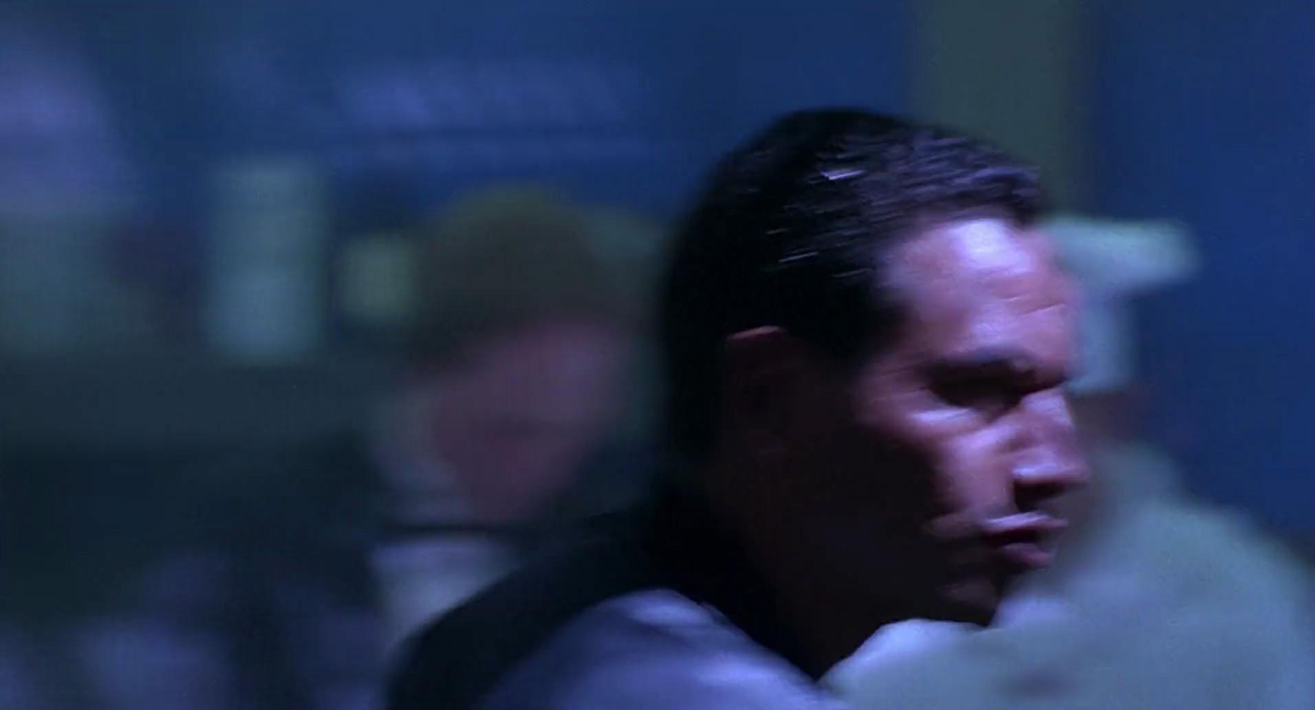Barb Wire (1996) screencap 5031