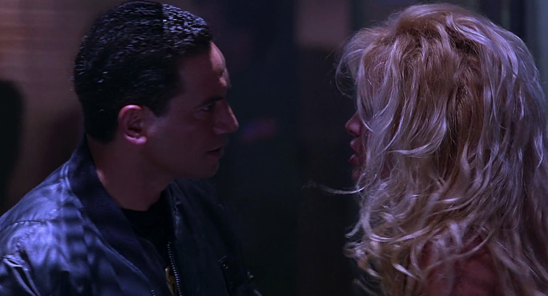 Barb Wire (1996) HD screenshot 5057