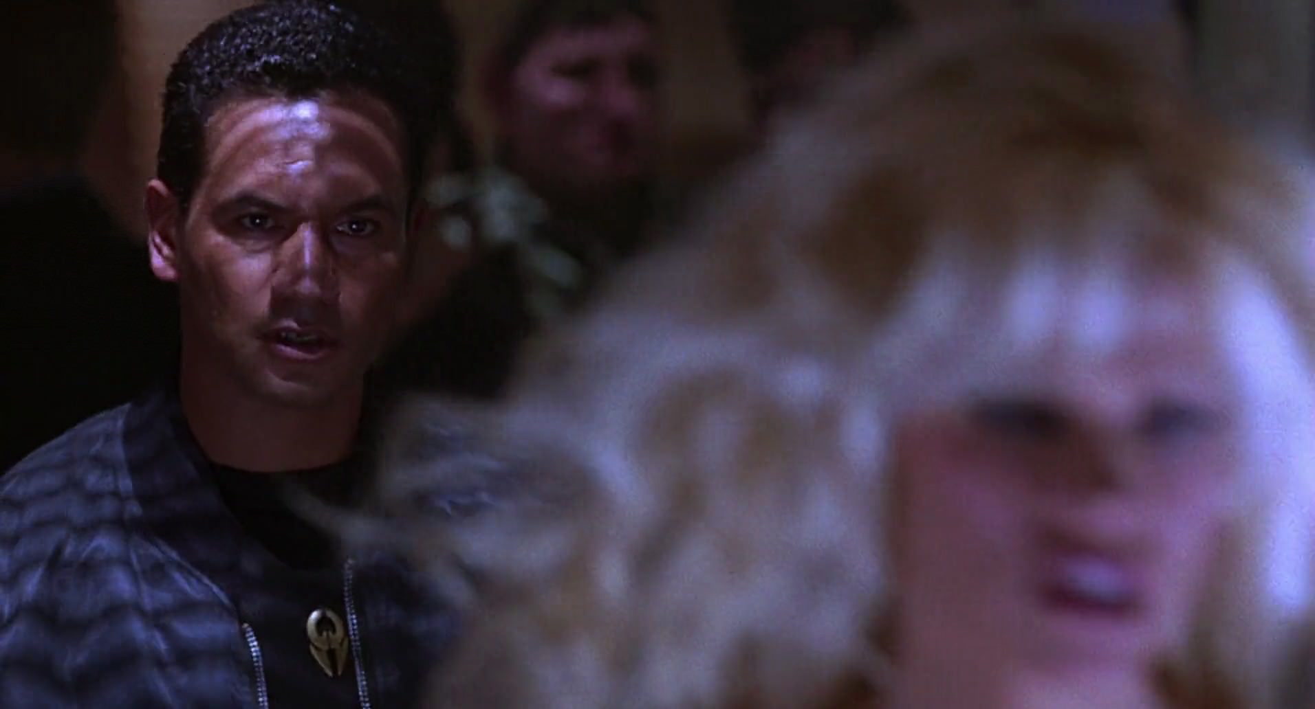 Barb Wire (1996) HD screenshot 5078