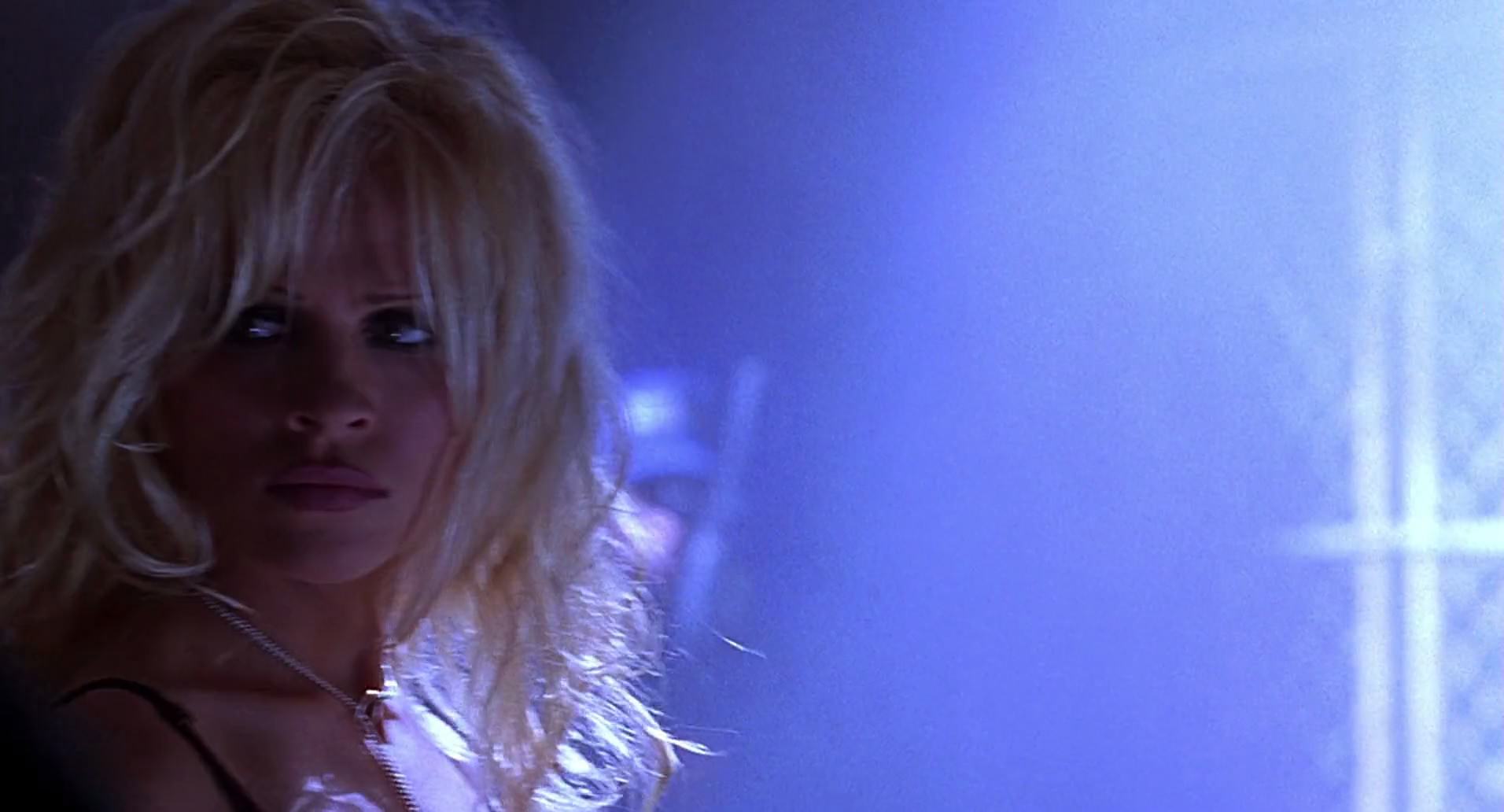 Barb Wire (1996) movie still 5098