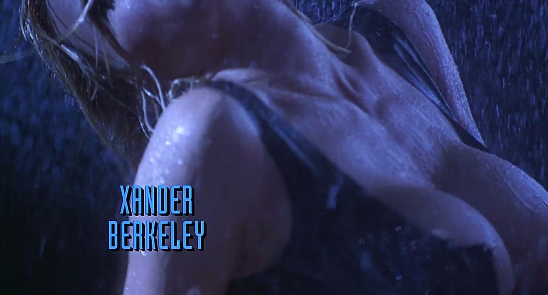 Barb Wire (1996) screencap 51