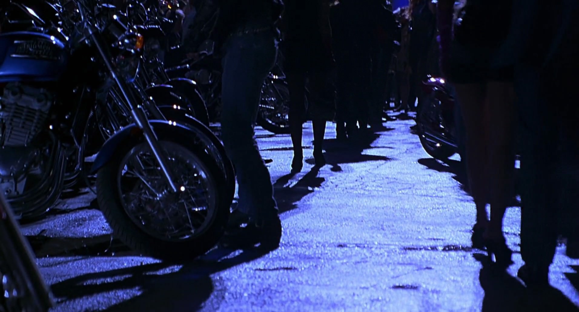 Barb Wire (1996) HD screenshot 5156