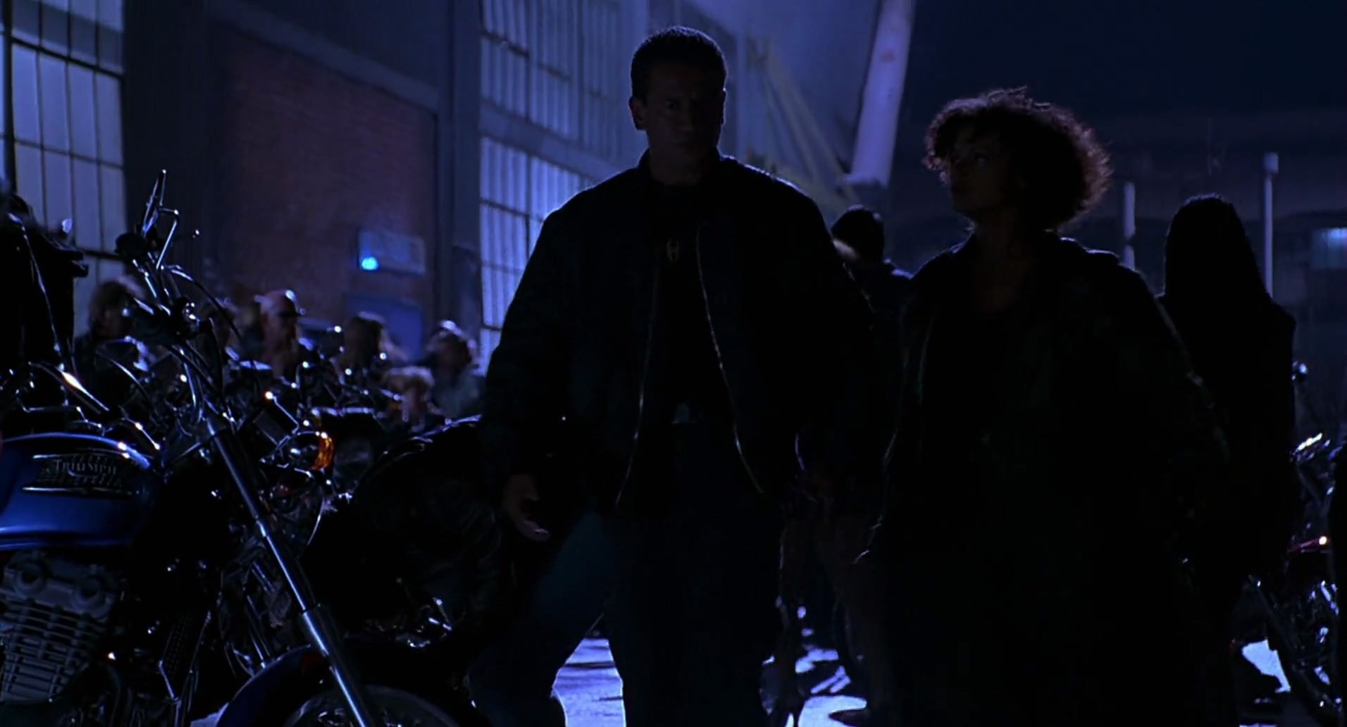 Barb Wire (1996) screencap 5166
