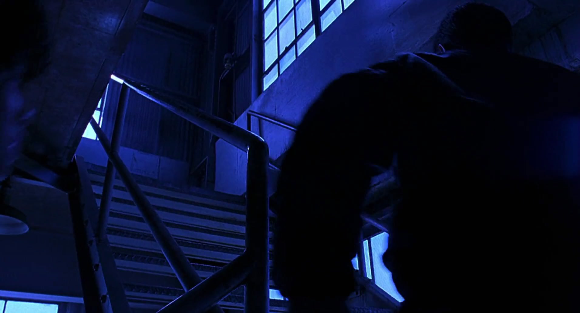 Barb Wire (1996) screencap 5220