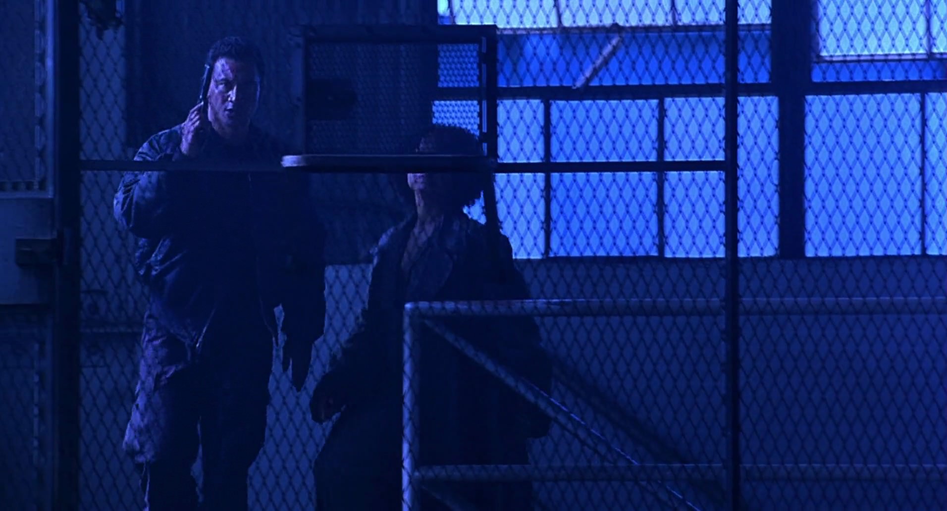 Barb Wire (1996) screencap 5232