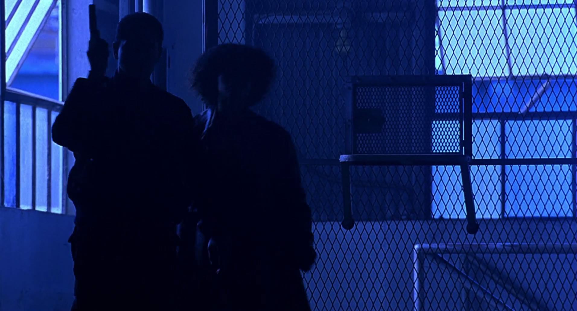 Barb Wire (1996) HD screenshot 5240