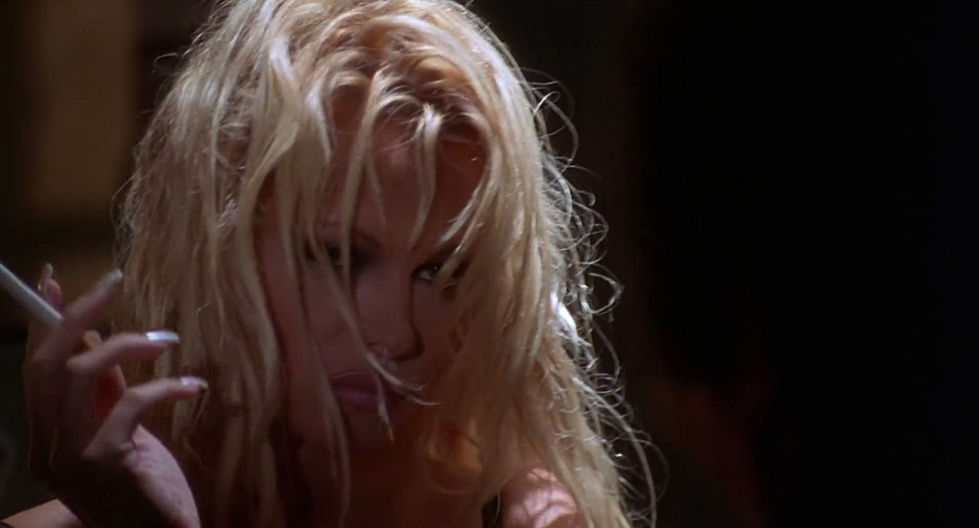 Barb Wire (1996) movie still 526