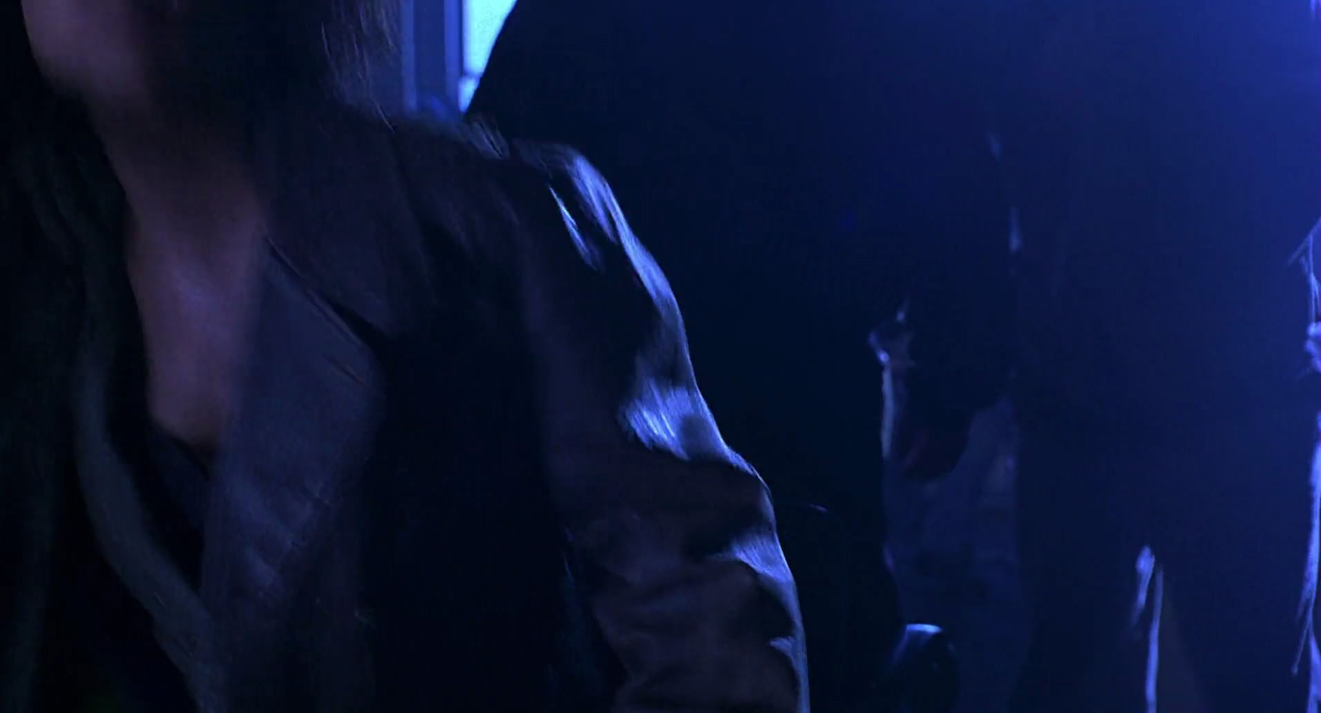 Barb Wire (1996) HD screenshot 5273