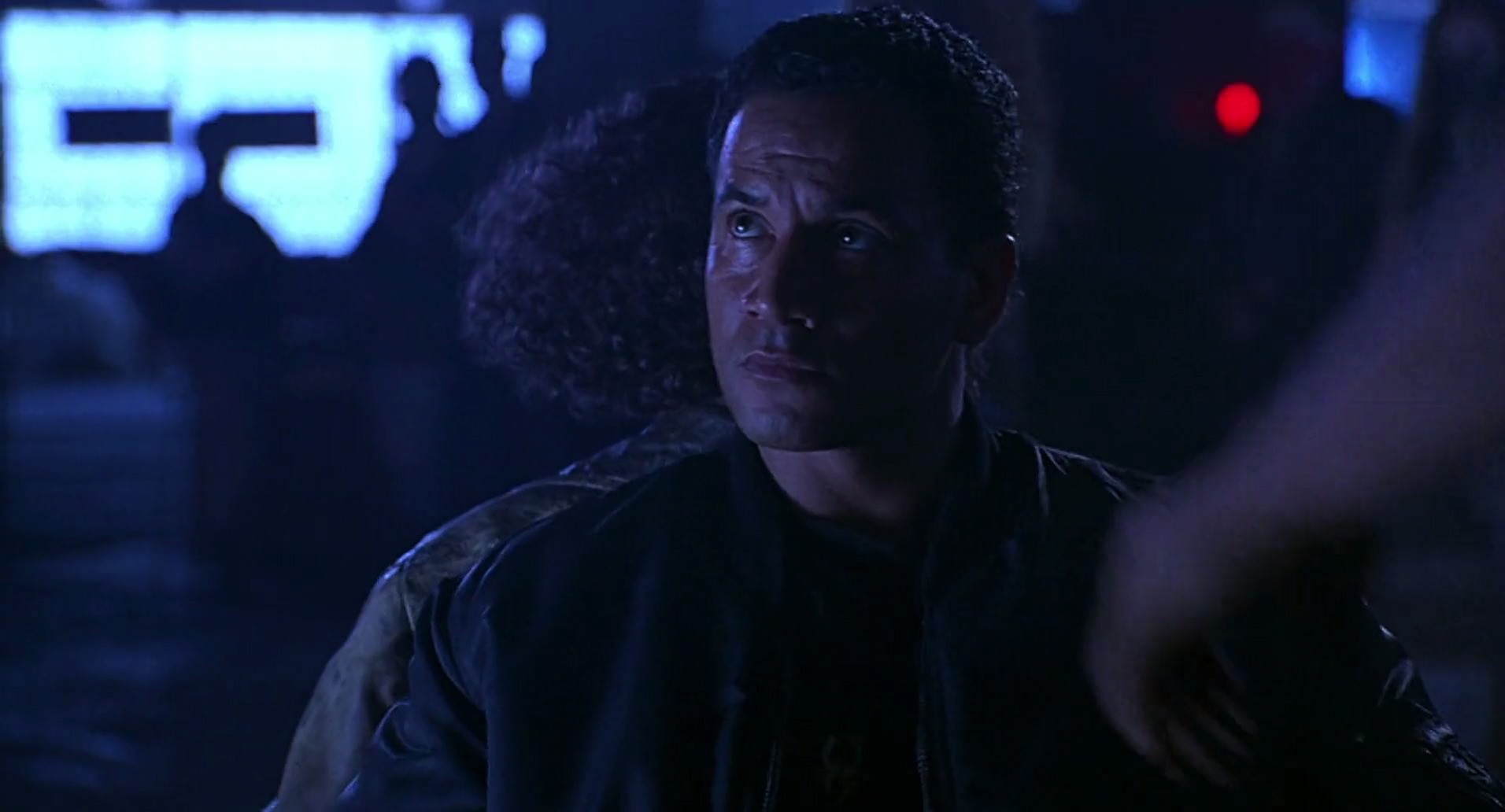 Barb Wire (1996) HD screenshot 5276
