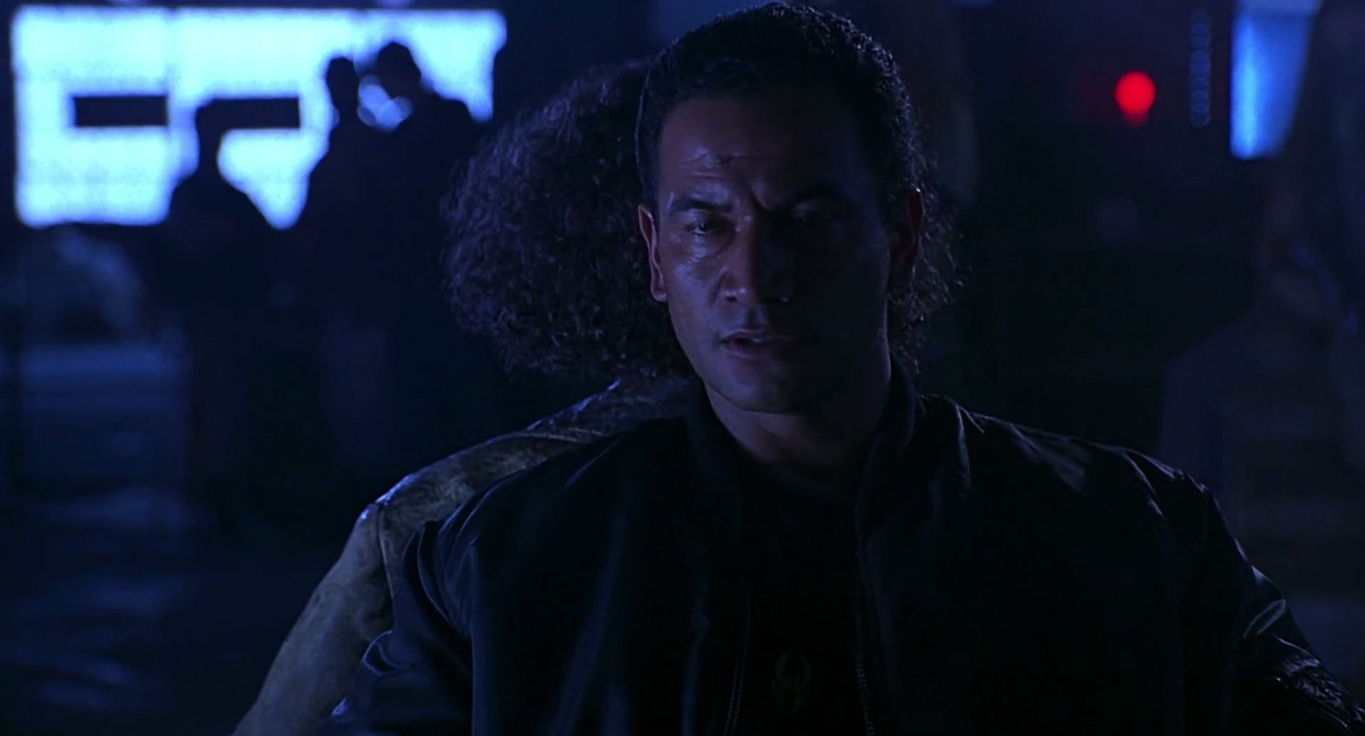 Barb Wire (1996) screencap 5289