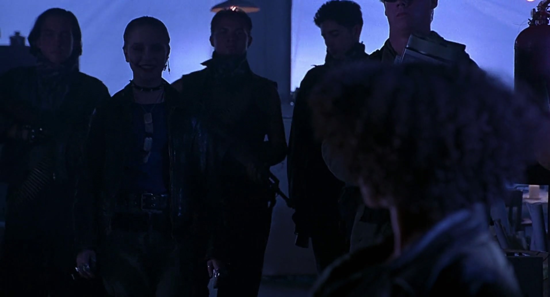 Barb Wire (1996) screencap 5337
