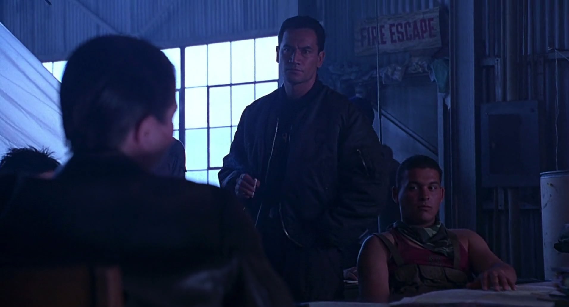 Barb Wire (1996) screencap 5400